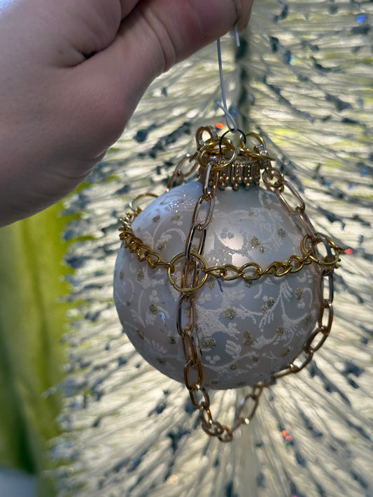 Cream & Gold Reclaimed Ornament – Elegant Upcycled Bulb with Gold Chain Accents