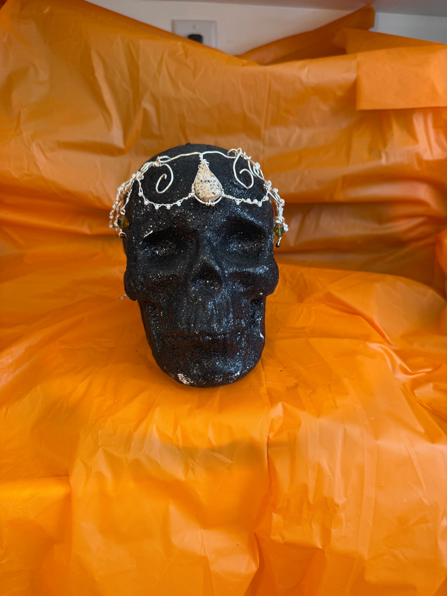 Silver Elven Court Crown with Teardrop Stone | Adjustable Fantasy Headpiece